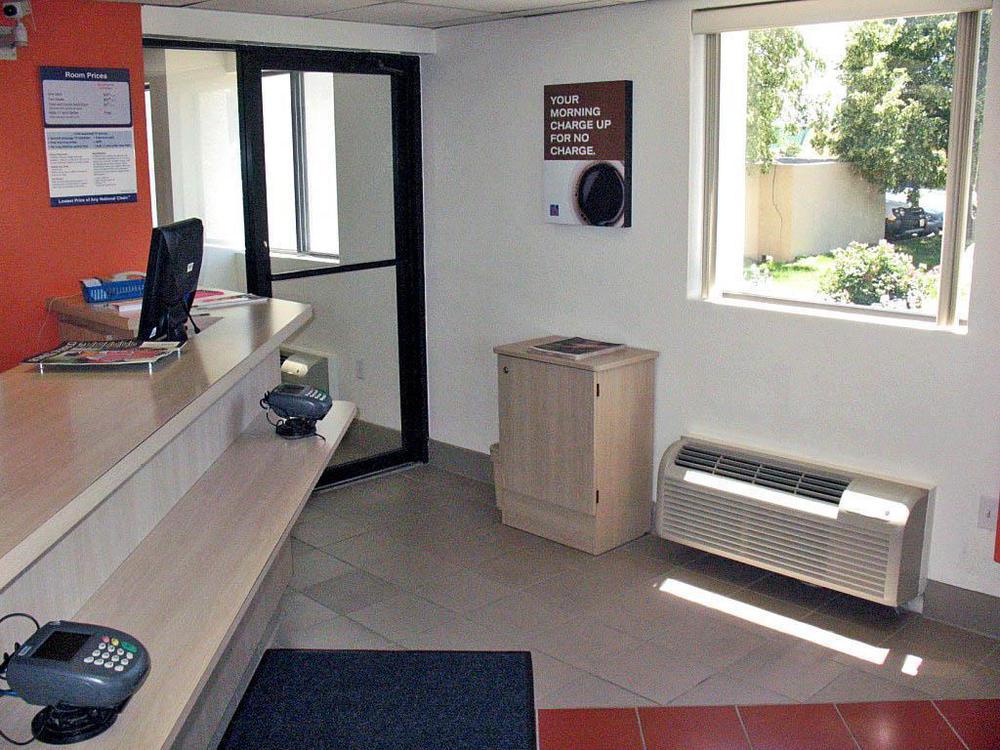 Motel 6-Council Bluffs, Ia - Omaha East מראה פנימי תמונה